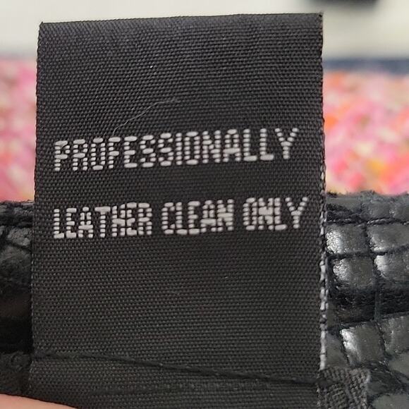 I. N. C. International Concepts Women 100% Leather Snake Skin Design Pant Size 8 - Picture 10 of 10